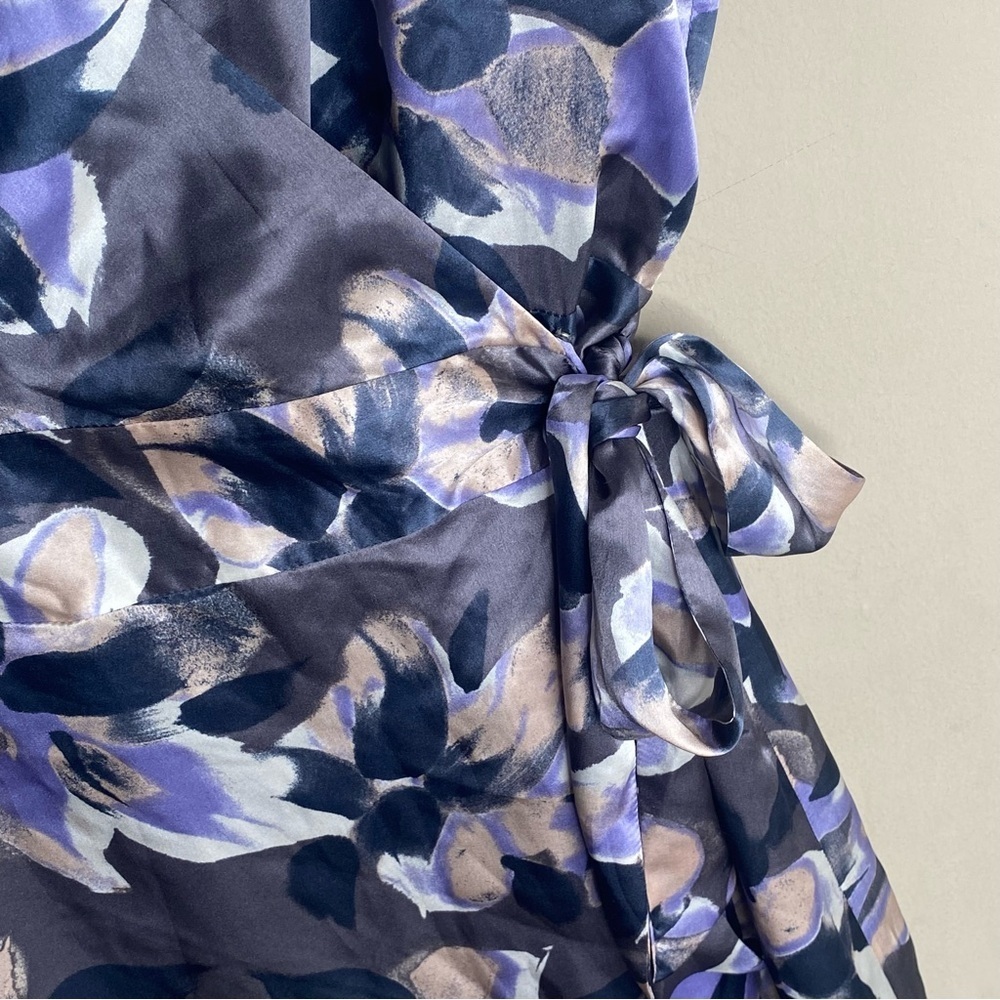 Banana Republic Short Sleeve Silk Dress Retro Pattern Size 0 Petite - Picture 12 of 16